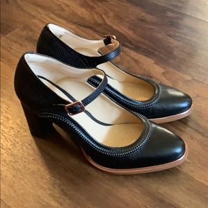 Clarks Ellis Mae Black Mary Jane Pumps